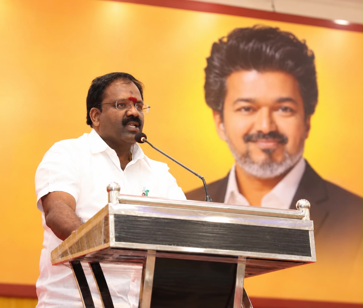 R.V. Ranjith Kumar addressing a public meeting